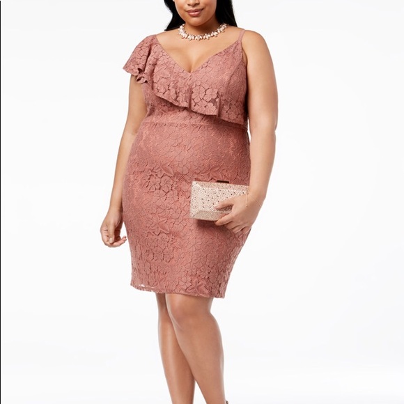💵★FAST SHIPPING★💵
Ruffled Lace Bodycon Dress - Picture 1 of 3